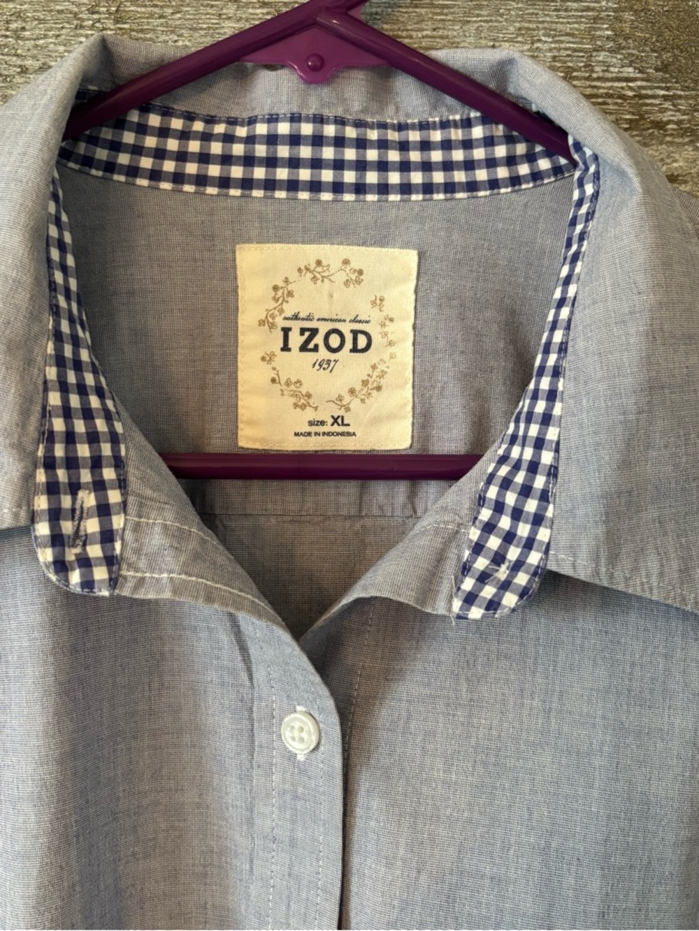 Izod Light Blue Button-Up Shirt with Navy Gingham Trim 97% Cotton